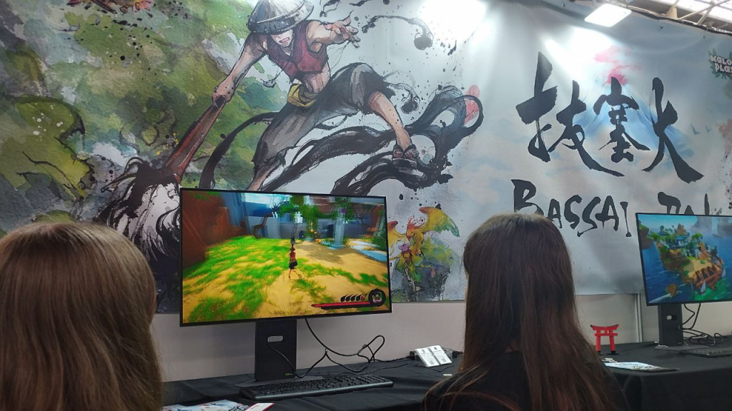 Nuestro equipo probando la demo